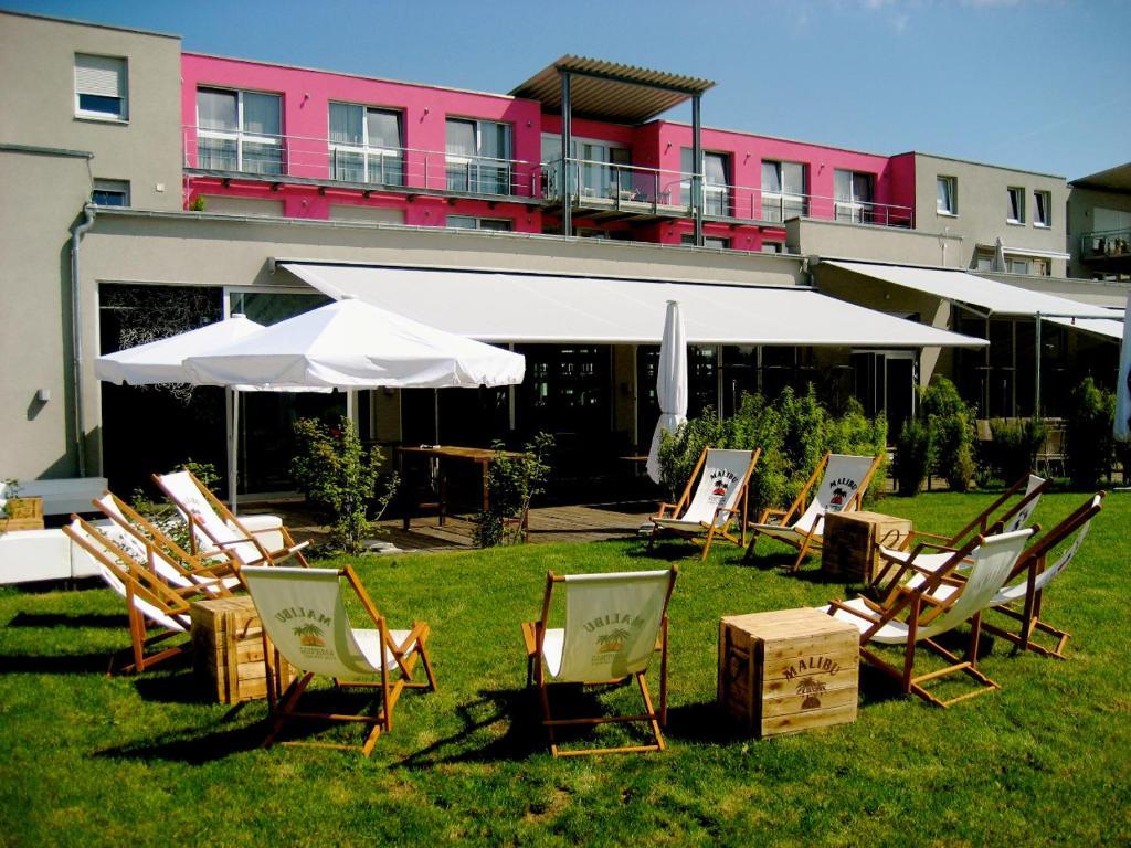 Hotel Schlafstadt Eimeldingen Eksteriør billede